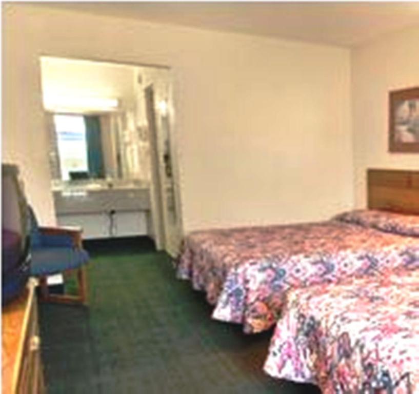 Howard Johnson By Wyndham Commerce Ga Room photo