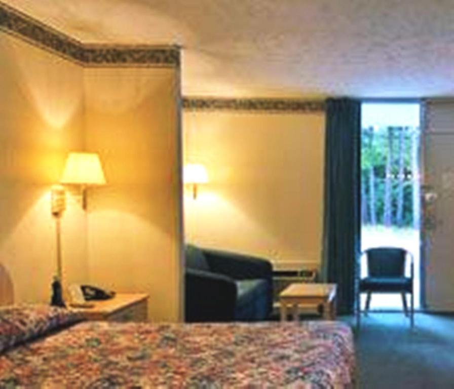 Howard Johnson By Wyndham Commerce Ga Room photo